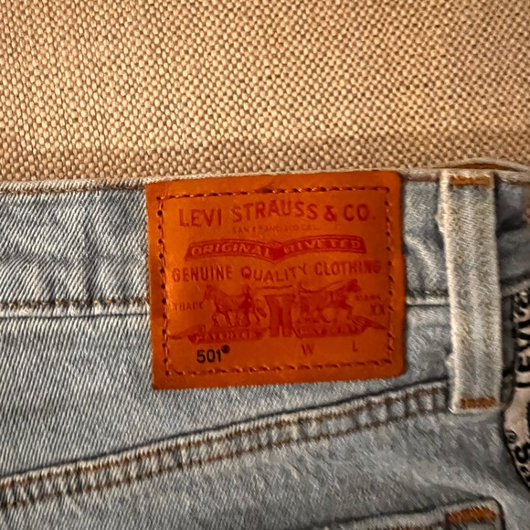 Levi’s logo shorts - Picture 3 of 5